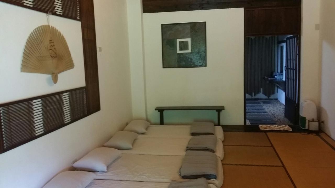 Bright Moon Homestay Dongshi  المظهر الخارجي الصورة